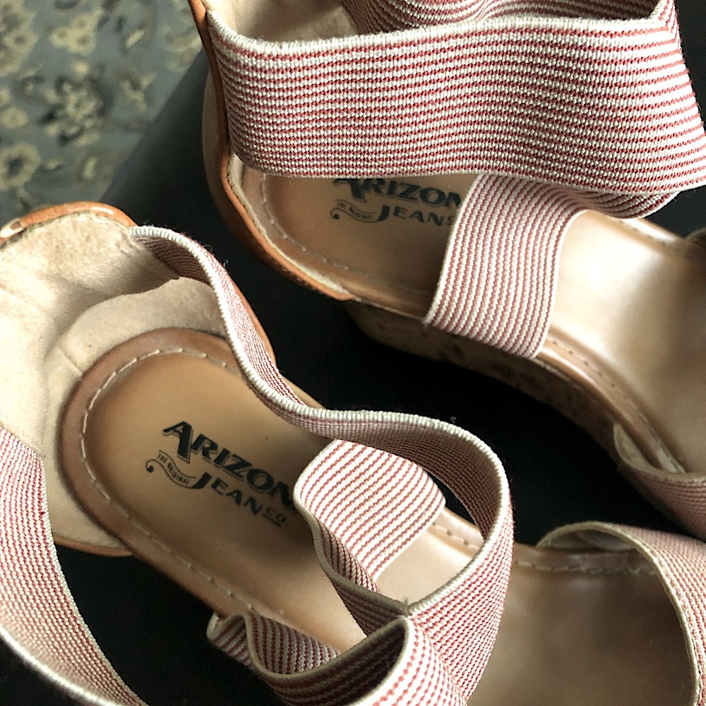 𝐀𝐫𝐢𝐳𝗼𝐧𝐚 𝐉𝐞𝐚𝐧 𝐂𝗼. Wedges - Picture 12 of 16
